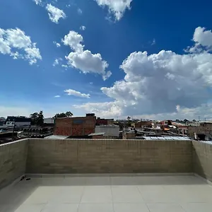Hermoso Apartamento Con Terraza, Excelente Ubicación Cerca Al Centro De La Ciudad Bogotá